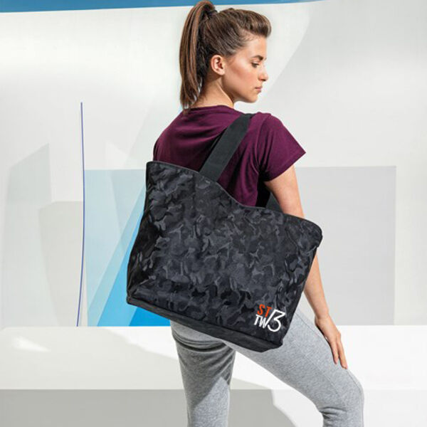 Studio23 - Camo Shoulder/Tote Bag Thumbnail