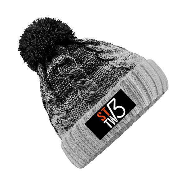 Studio23 - Ombré Pom Pom Beanie Thumbnail